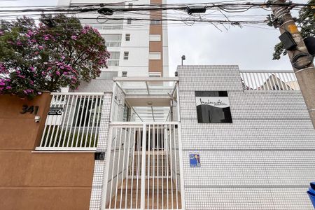 Apartamento à venda com 171m², 3 quartos e 3 vagasFachada + plaquinha