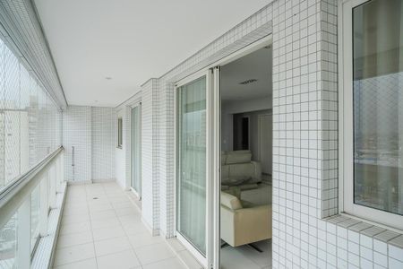 Apartamento à venda com 171m², 3 quartos e 3 vagasVaranda gourmet