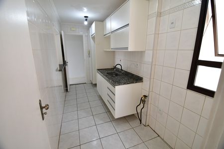 Apartamento à venda com 76m², 3 quartos e 2 vagasCozinha