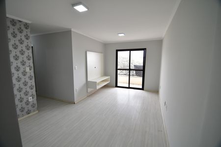 Sala de apartamento à venda com 3 quartos, 76m² em Vila Guararapes, Campinas