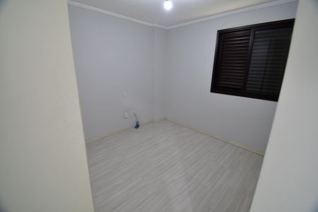 Apartamento à venda com 76m², 3 quartos e 2 vagasQuarto 3 - Suíte