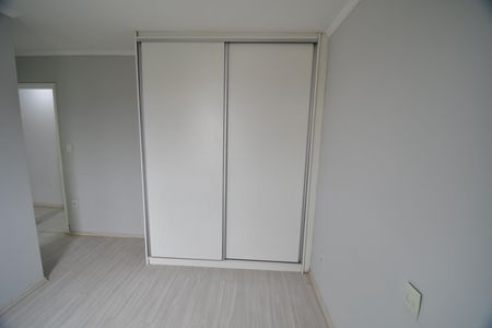 Apartamento à venda com 76m², 3 quartos e 2 vagasQuarto 3 - Suíte