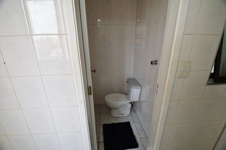 Apartamento à venda com 76m², 3 quartos e 2 vagasBanheiro de serviço