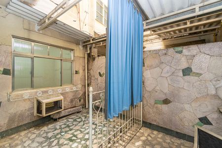 Apartamento à venda com 96m², 3 quartos e 2 vagas Apartamento à venda com 96m², 3 quartos e 2 vagasÁrea de Serviço