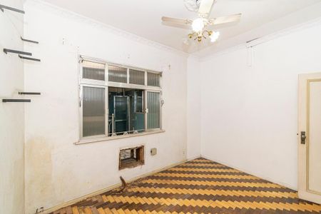 Apartamento à venda com 96m², 3 quartos e 2 vagas Apartamento à venda com 96m², 3 quartos e 2 vagasQuarto 3
