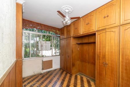 Apartamento à venda com 96m², 3 quartos e 2 vagas Apartamento à venda com 96m², 3 quartos e 2 vagasQuarto 2