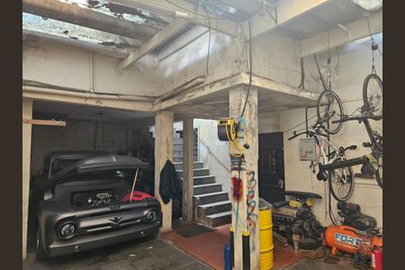 Casa à venda com 500m², 4 quartos e 6 vagas