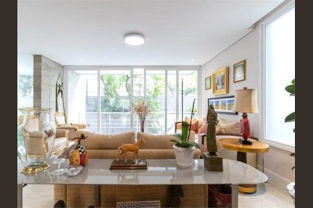 Casa à venda com 4 quartos, 424m² em Jardim Cordeiro, São Paulo