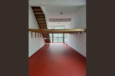 Casa à venda com 3 quartos, 260m² em Vila Regente Feijó, São Paulo