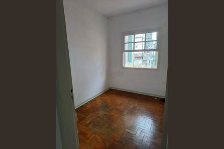 Casa à venda com 3 quartos, 260m² em Vila Regente Feijó, São Paulo