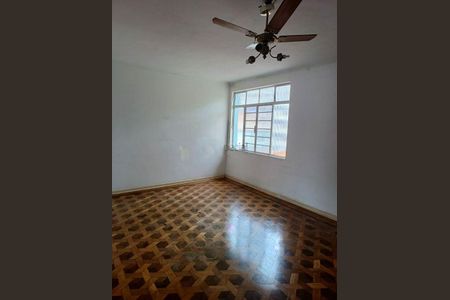 Casa à venda com 3 quartos, 260m² em Vila Regente Feijó, São Paulo