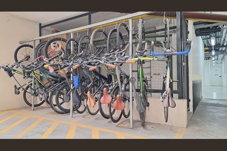 Apartamento para alugar com 65m², 2 quartos e 2 vagas Apartamento para alugar com 65m², 2 quartos e 2 vagasBicicletário