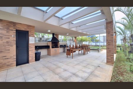 Apartamento para alugar com 65m², 2 quartos e 2 vagas Apartamento para alugar com 65m², 2 quartos e 2 vagasÁrea comum - Churrasqueira
