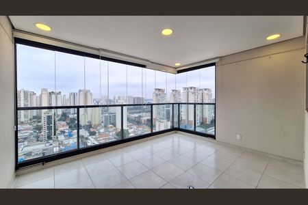 Apartamento para alugar com 65m², 2 quartos e 2 vagas Apartamento para alugar com 65m², 2 quartos e 2 vagasVaranda