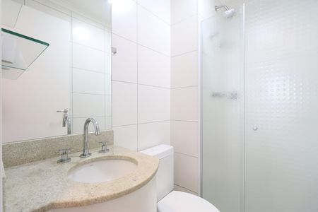 Apartamento para alugar com 65m², 2 quartos e 2 vagasBanheiro Social