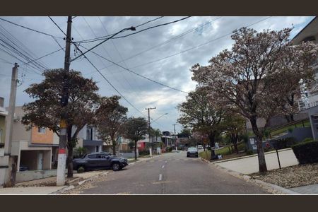Casa à venda com 300m², 3 quartos e 6 vagas