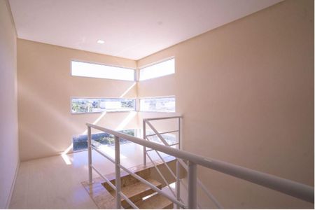 Casa à venda com 3 quartos, 300m² em Suru, Barueri