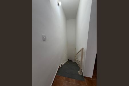 Casa para alugar com 68m², 1 quarto e 3 vagas