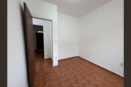 Casa para alugar com 68m², 1 quarto e 3 vagas