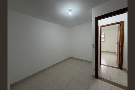 Casa para alugar com 68m², 1 quarto e 3 vagas
