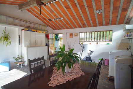 Casa à venda com 160m², 4 quartos e 1 vagaEspaço Gourmet