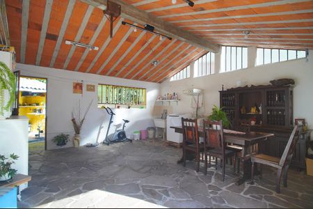 Casa à venda com 160m², 4 quartos e 1 vagaEspaço Gourmet