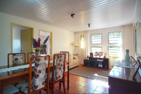 Casa à venda com 160m², 4 quartos e 1 vagasala