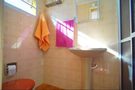 Casa à venda com 160m², 4 quartos e 1 vagaBanheiro 1