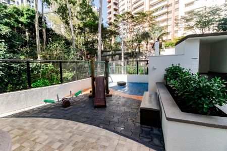 Apartamento à venda com 51m², 1 quarto e 1 vaga Apartamento à venda com 51m², 1 quarto e 1 vagaÁrea comum - Playground