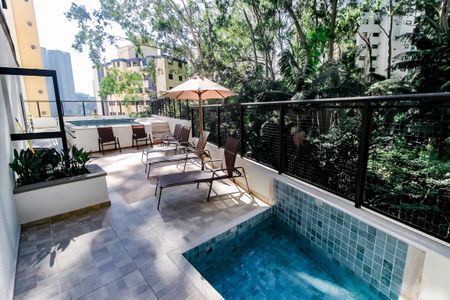 Apartamento à venda com 51m², 1 quarto e 1 vaga Apartamento à venda com 51m², 1 quarto e 1 vagaÁrea comum - Piscina