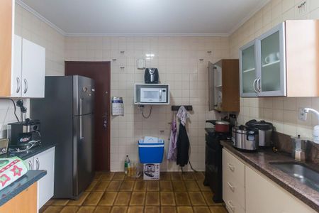 Apartamento para alugar com 100m², 3 quartos e sem vaga Apartamento para alugar com 100m², 3 quartos e sem vagaCozinha