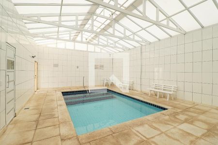 Apartamento à venda com 60m², 2 quartos e 1 vaga Apartamento à venda com 60m², 2 quartos e 1 vagaÁrea comum - Piscina Aquecida