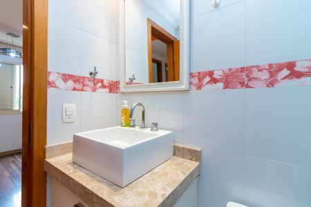 Apartamento à venda com 60m², 2 quartos e 1 vaga Apartamento à venda com 60m², 2 quartos e 1 vagaBanheiro 2