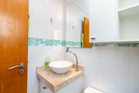 Apartamento à venda com 60m², 2 quartos e 1 vaga Apartamento à venda com 60m², 2 quartos e 1 vagaBanheiro da Suíte