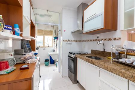 Apartamento à venda com 60m², 2 quartos e 1 vaga Apartamento à venda com 60m², 2 quartos e 1 vagaCozinha
