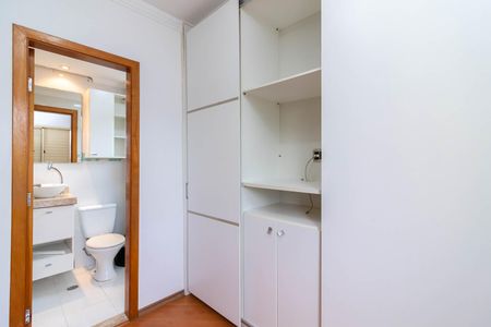 Apartamento à venda com 60m², 2 quartos e 1 vaga Apartamento à venda com 60m², 2 quartos e 1 vagaSuíte