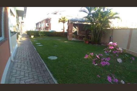 Casa à venda com 120m², 3 quartos e 1 vaga
