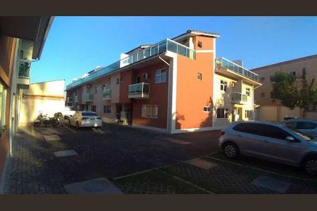 Casa à venda com 120m², 3 quartos e 1 vaga