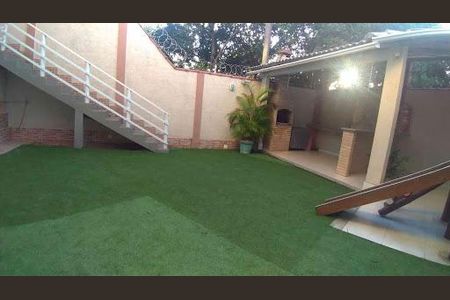 Casa à venda com 120m², 3 quartos e 1 vaga