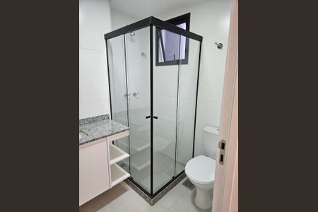 Banheiro de apartamento para alugar com 1 quarto, 40m² em Ingá, Niterói