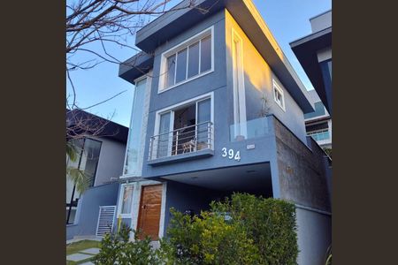 Casa à venda com 200m², 3 quartos e 4 vagas