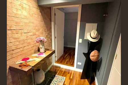 Apartamento à venda com 108m², 2 quartos e 1 vaga