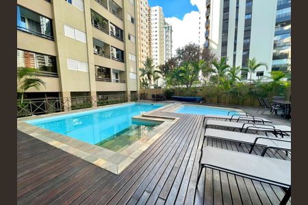 Apartamento à venda com 108m², 2 quartos e 1 vaga