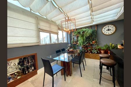 Apartamento à venda com 108m², 2 quartos e 1 vaga