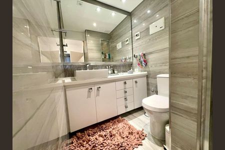 Apartamento à venda com 108m², 2 quartos e 1 vaga