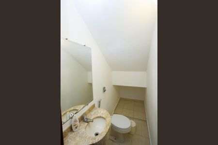 Casa para alugar com 2 quartos, 135m² em Jardim Caravelas, São Paulo