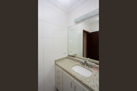 Casa para alugar com 2 quartos, 135m² em Jardim Caravelas, São Paulo