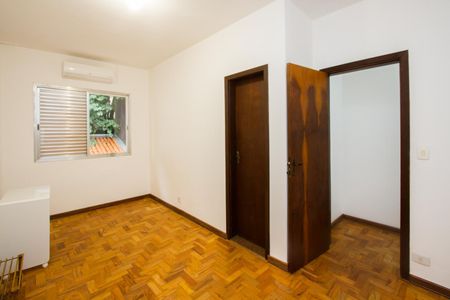 Casa para alugar com 135m², 2 quartos e 2 vagas