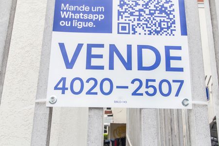 Casa de condomínio à venda com 70m², 2 quartos e 2 vagas Casa de condomínio à venda com 70m², 2 quartos e 2 vagasPlaca