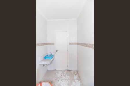 Casa de condomínio à venda com 70m², 2 quartos e 2 vagas Casa de condomínio à venda com 70m², 2 quartos e 2 vagasBanheiro
